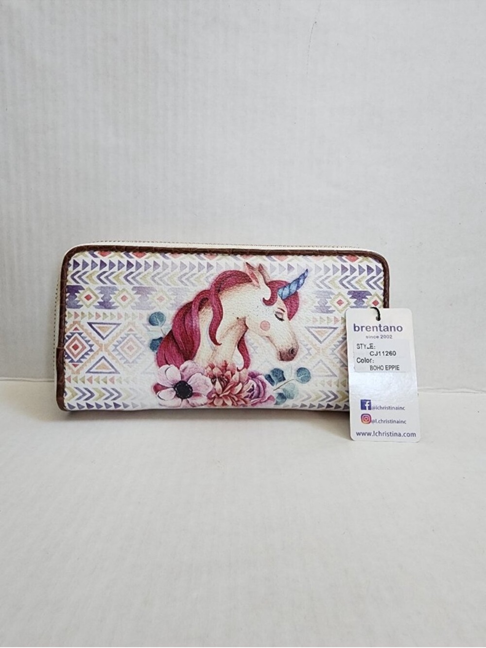 BRENTANO Vegan Cute Unicorn Graphic Wallet Phone Clutch
NWT